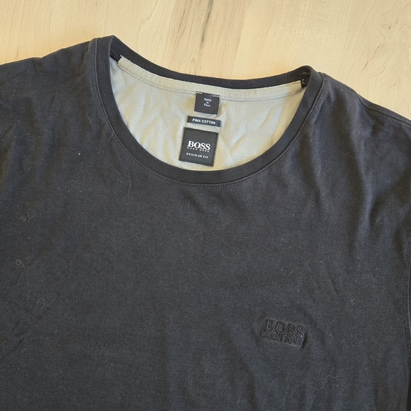 BOSS Men's Black T-Shirt - Picture 4 of 9